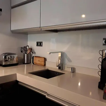 Calle Francisco Pizarro * Saragozza