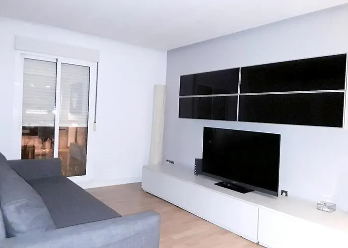 펜션 Comfortable In 67 M² Near The Centre 사라고사