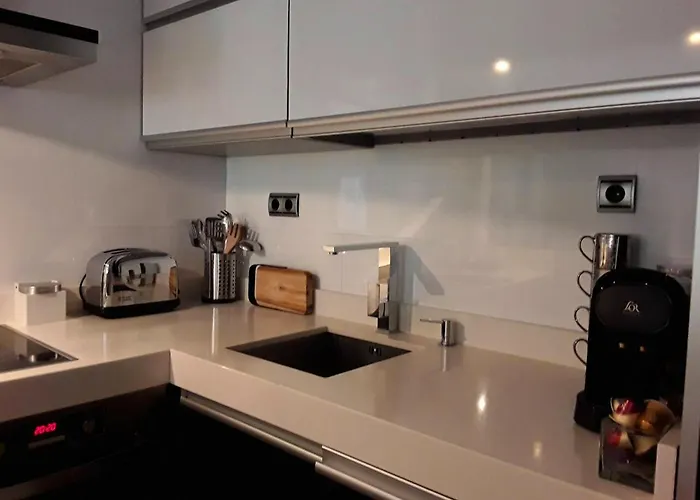 Comfortable In 67 M² Near The Centre * 사라고사