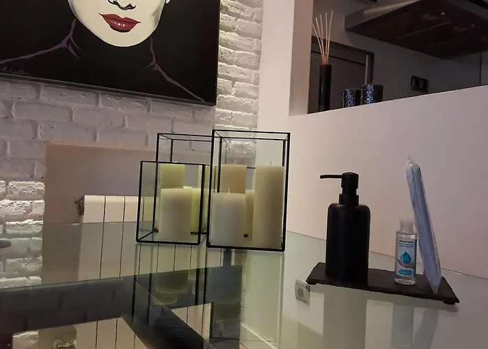 펜션 Comfortable In 67 M² Near The Centre