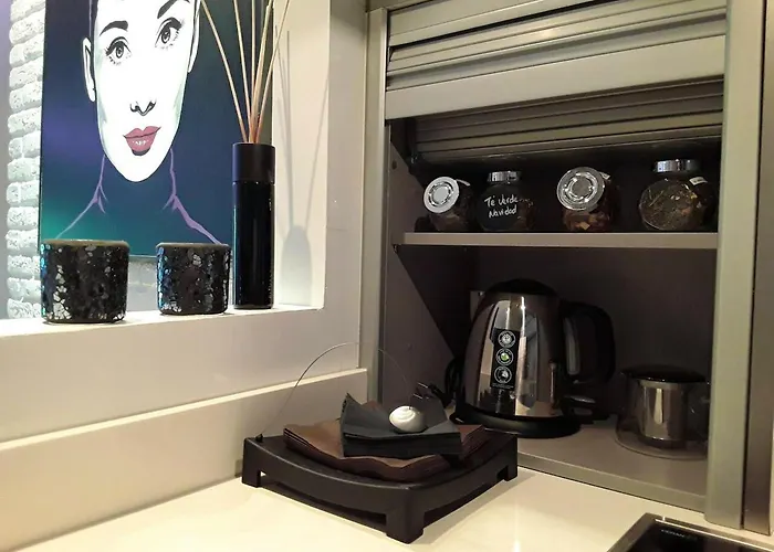 펜션 Comfortable In 67 M² Near The Centre *